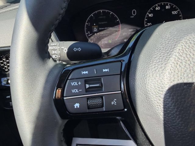 Certified 2024 Chevrolet Trax RS w/ Sunroof Package FWD image 27