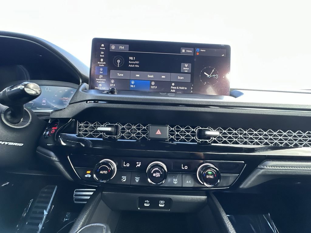 Used 2024 Honda Accord Sport image 27