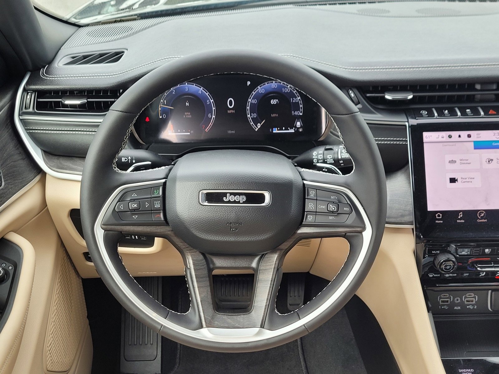 New 2025 Jeep Grand Cherokee Limited w/ Luxury Tech Group II image 9