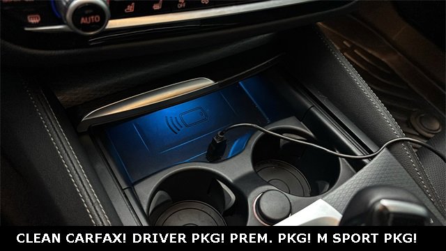 Used 2022 BMW 530e xDrive 530e iPerformance w/ Premium Package image 18