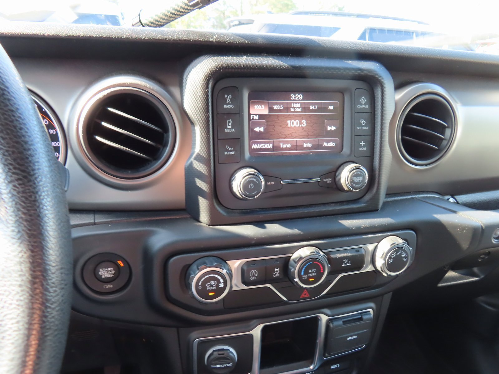 Used 2021 Jeep Wrangler Unlimited Sport image 21