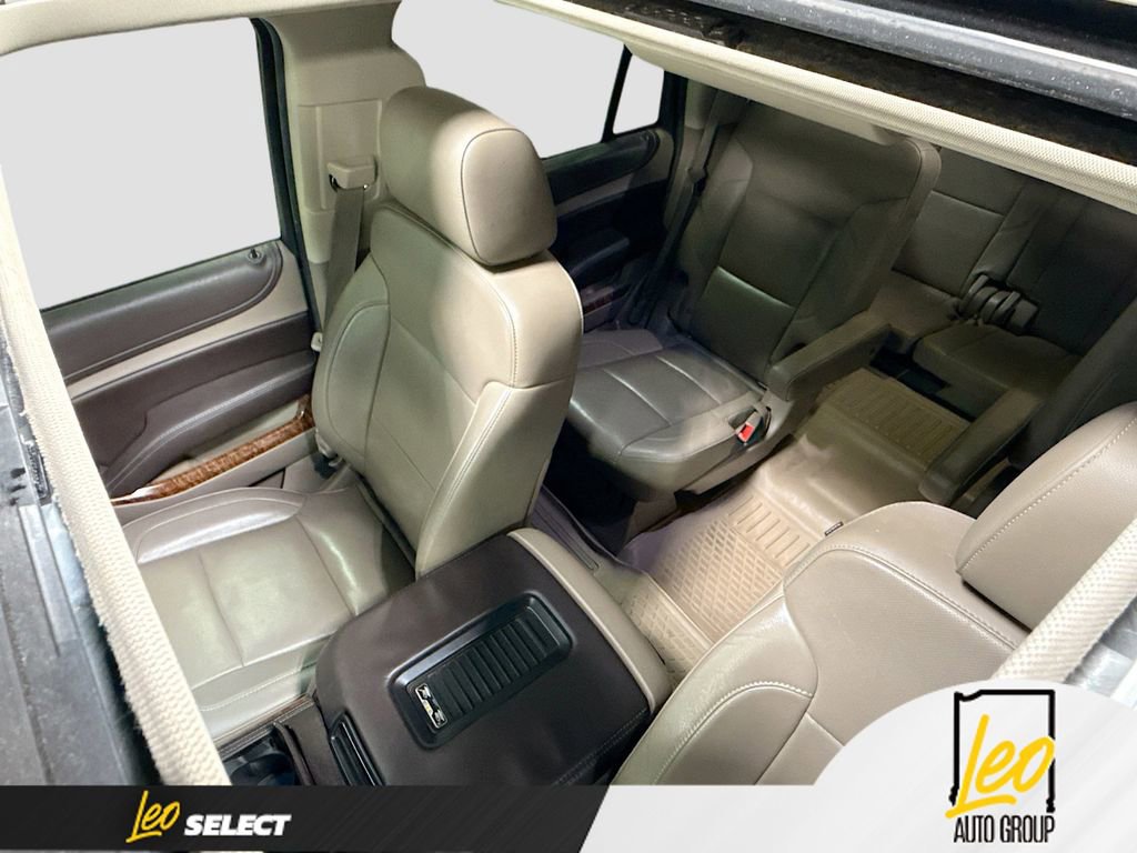 Used 2015 Chevrolet Tahoe LTZ AWD/4WD image 23