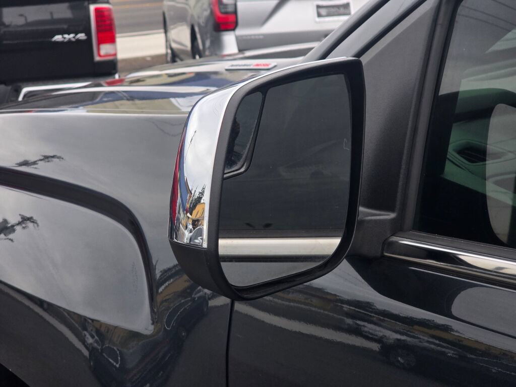 Used 2018 GMC Canyon Denali AWD/4WD image 12