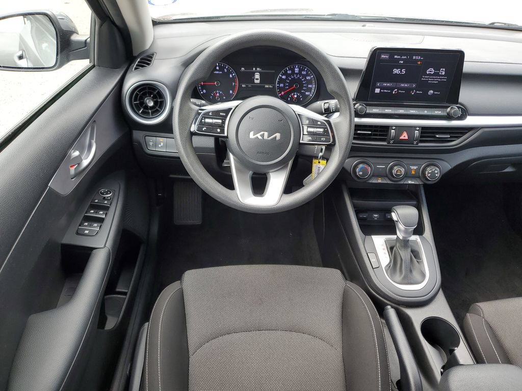Certified 2023 Kia Forte LXS w/ LXS Technology Package FWD image 12