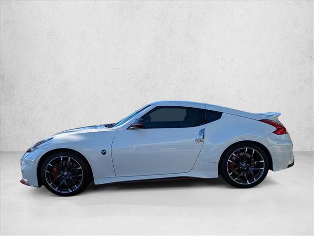 Used 2016 Nissan 370Z NISMO image 9