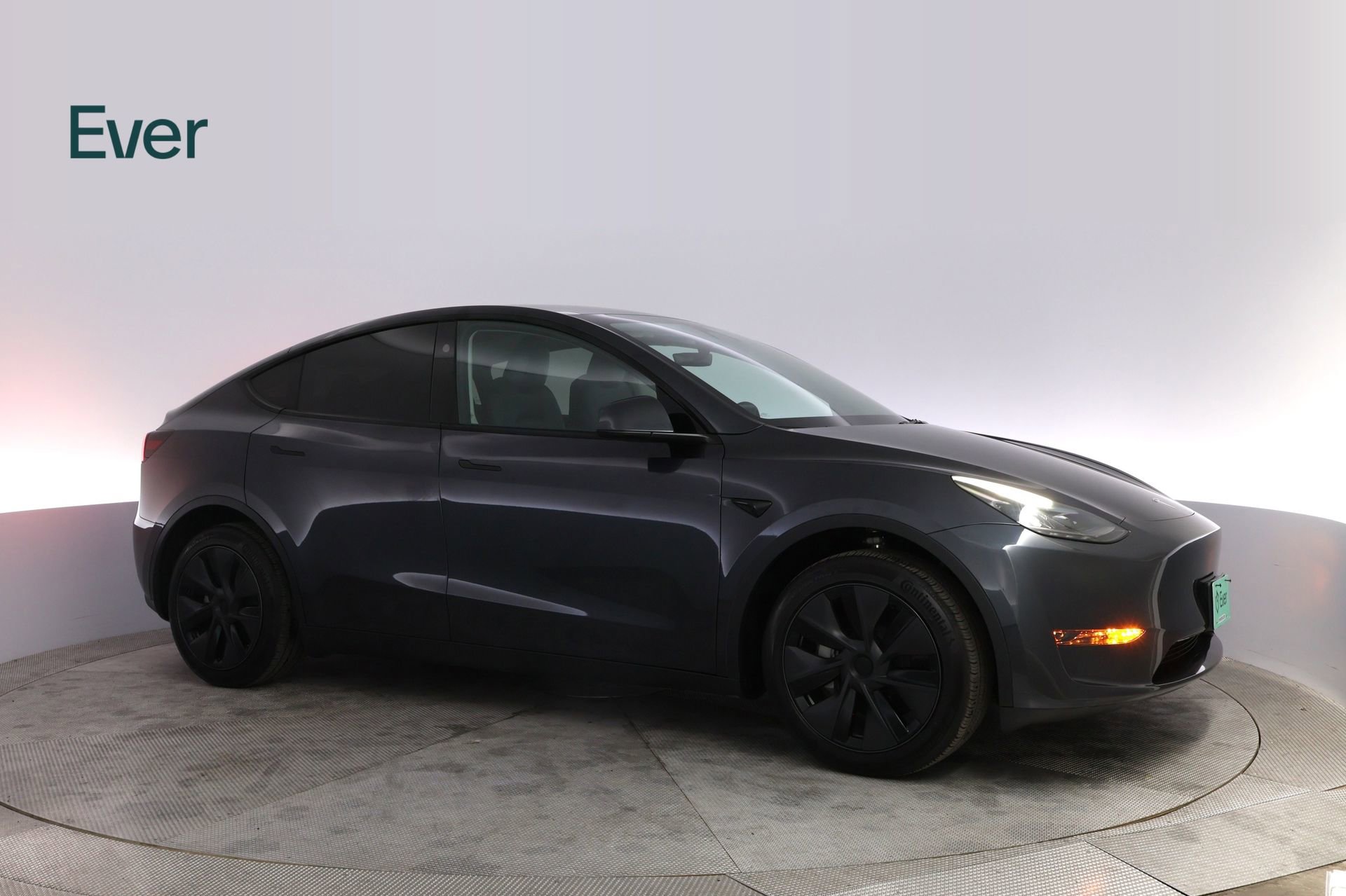 Used 2025 Tesla Model Y Long Range RWD image 14