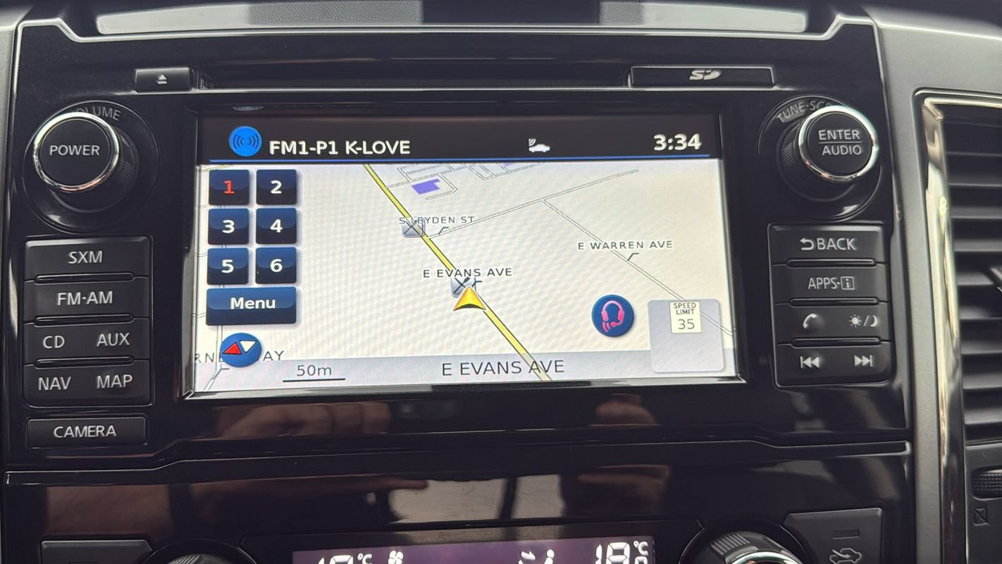 Used 2018 Nissan Titan Platinum Reserve AWD/4WD image 24