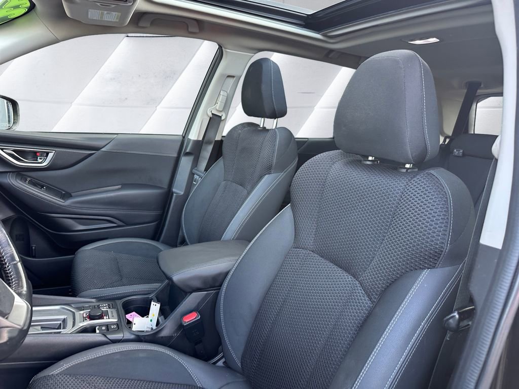 Used 2022 Subaru Forester Premium image 8
