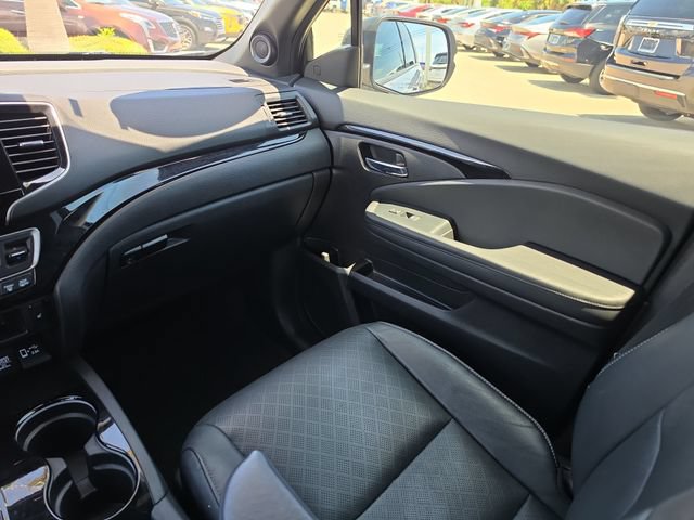 Used 2021 Honda Passport Touring image 11