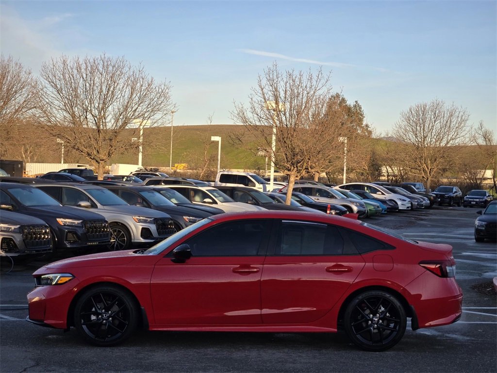 Used 2025 Honda Civic Sport image 7