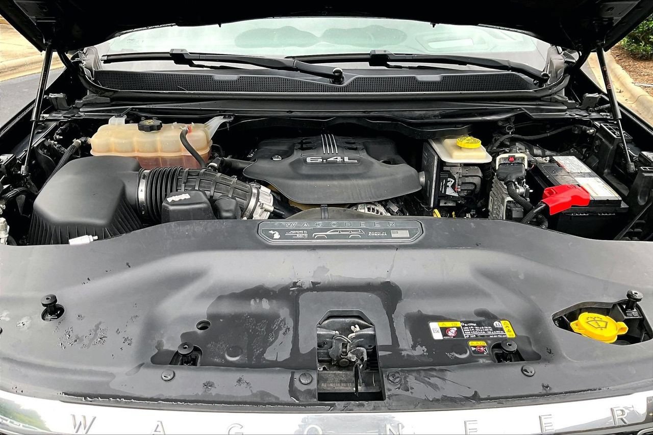 Used 2023 Jeep Grand Wagoneer Series II AWD/4WD image 38