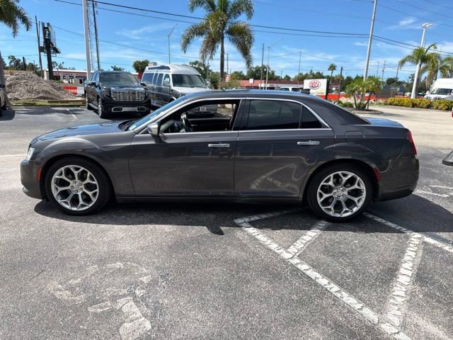 Used 2018 Chrysler 300 C w/ Safetytec Plus Group RWD image 4