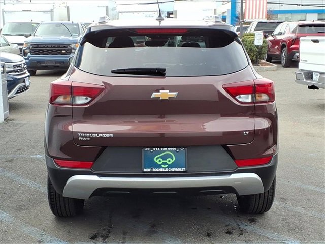 Certified 2023 Chevrolet TrailBlazer LT w/ Convenience Package image 5