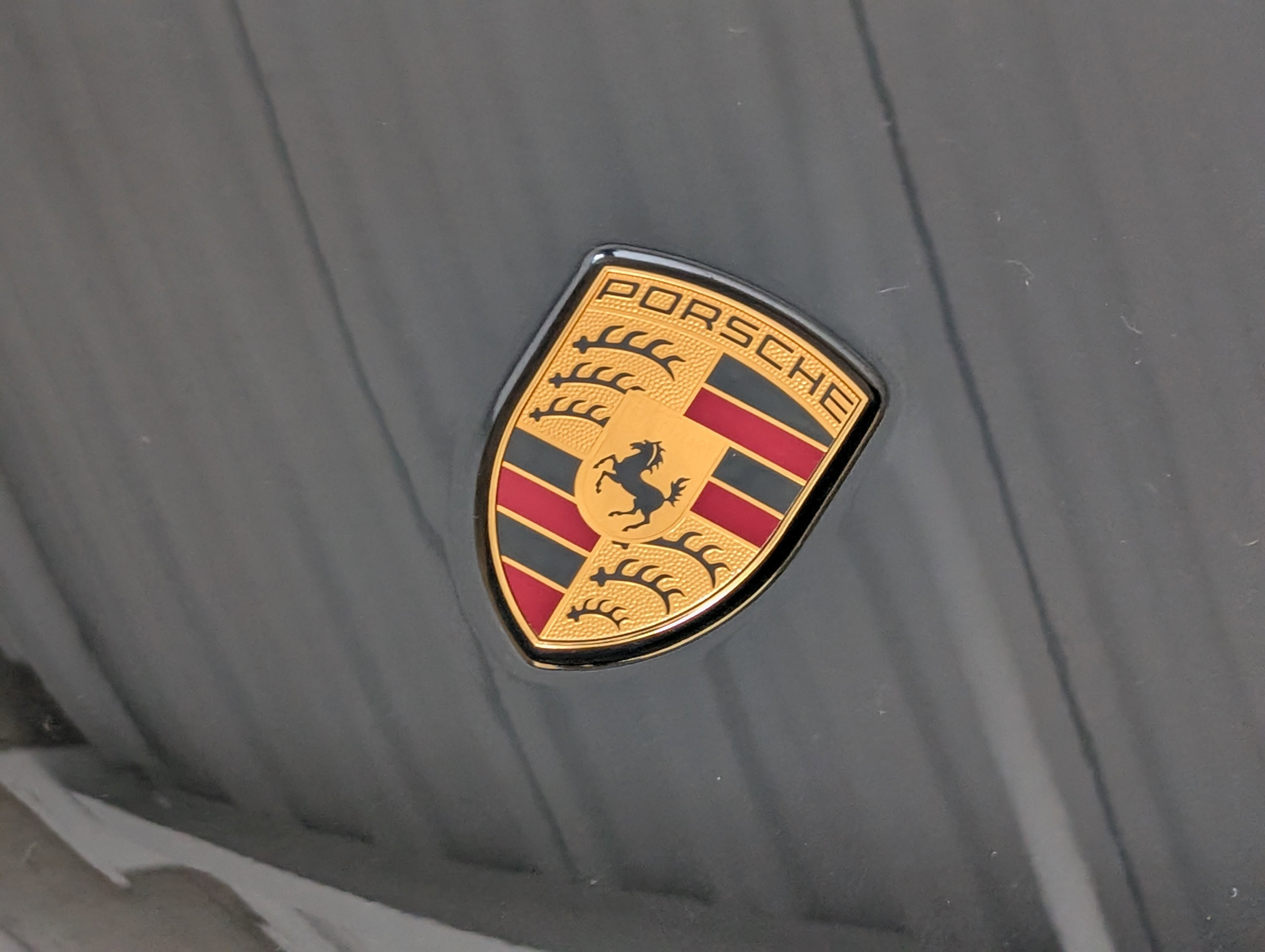 Used 2025 Porsche Macan image 13