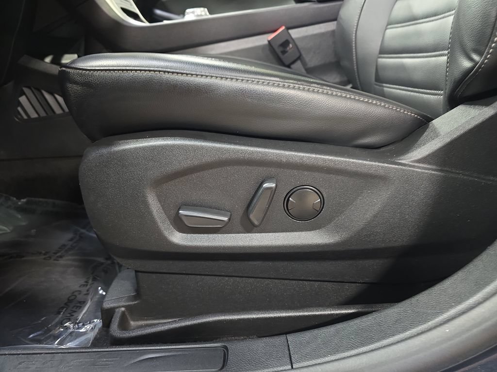 Used 2023 Ford Edge SEL w/ Convenience Package AWD/4WD image 30