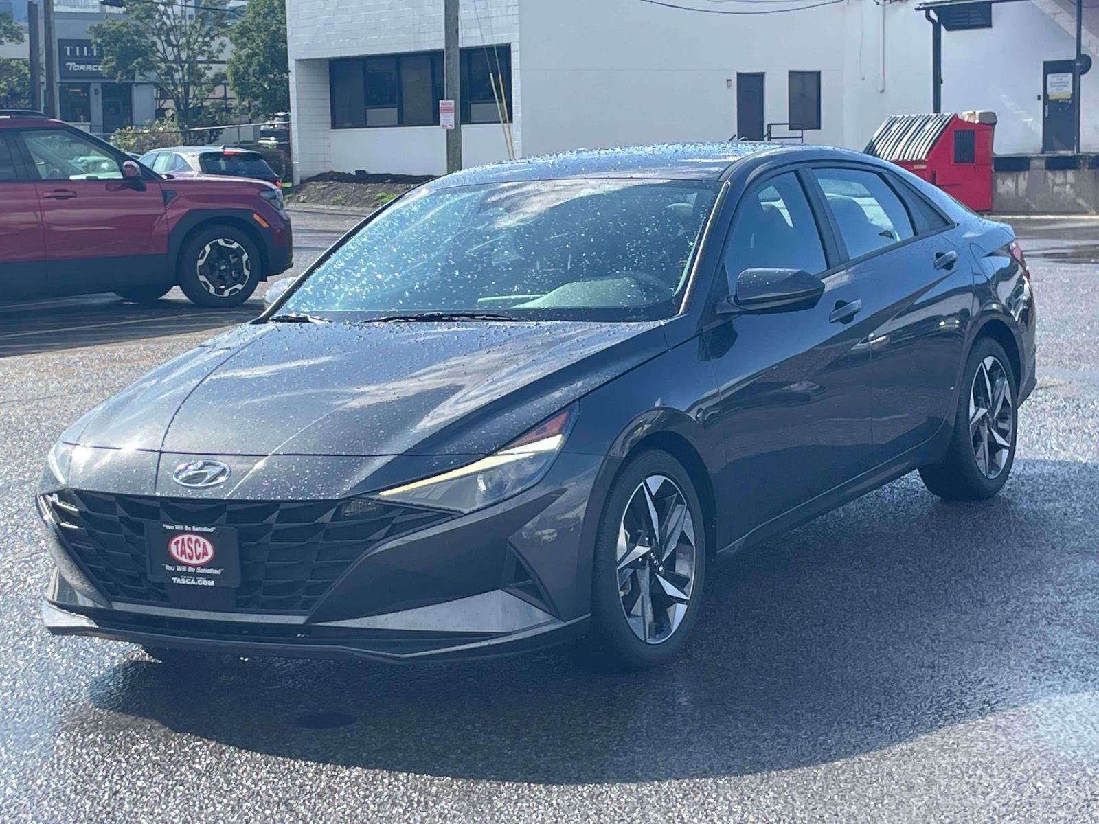 Used 2023 Hyundai Elantra SEL w/ Convenience Package FWD image 3