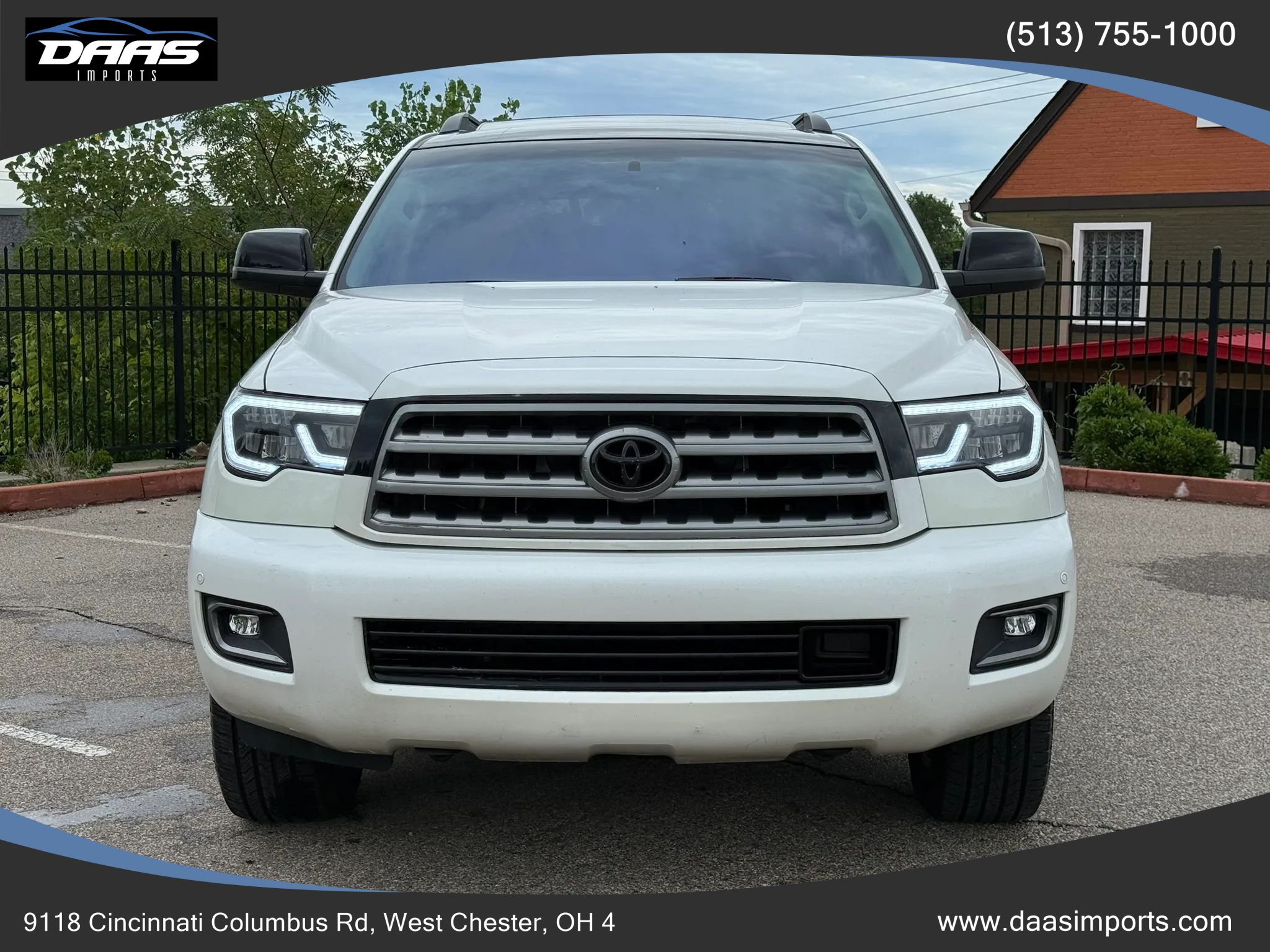 Used 2010 Toyota Sequoia Platinum AWD/4WD image 2