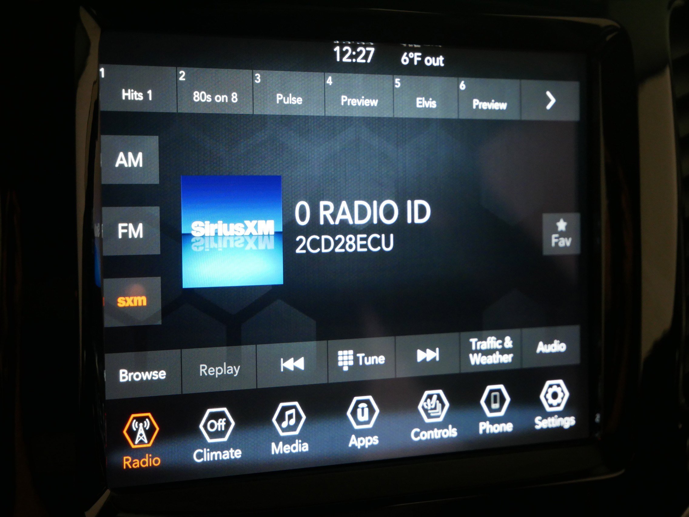 Used 2022 Jeep Cherokee Limited image 22