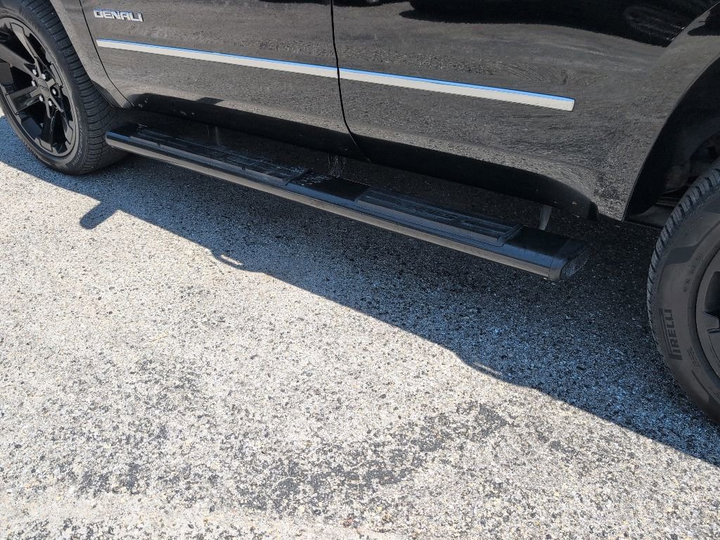 Used 2018 GMC Yukon Denali AWD/4WD image 15