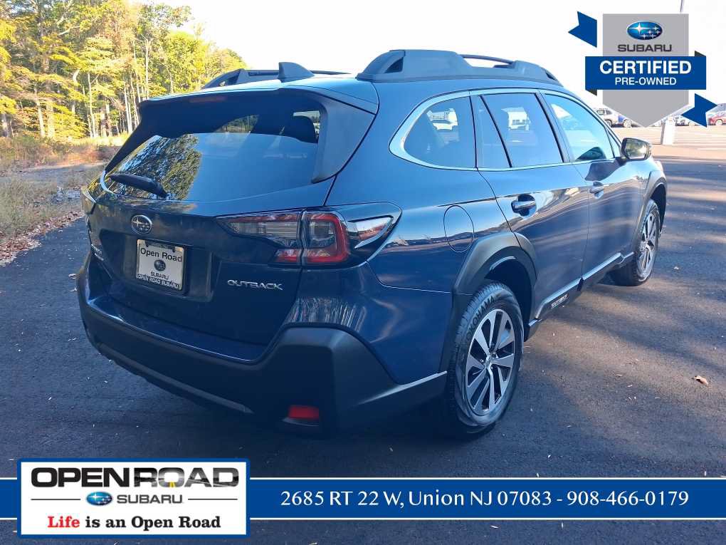 Used 2024 Subaru Outback Premium AWD/4WD image 3