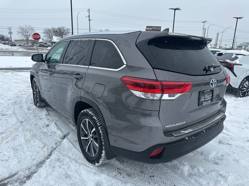 Used 2018 Toyota Highlander XLE image 4