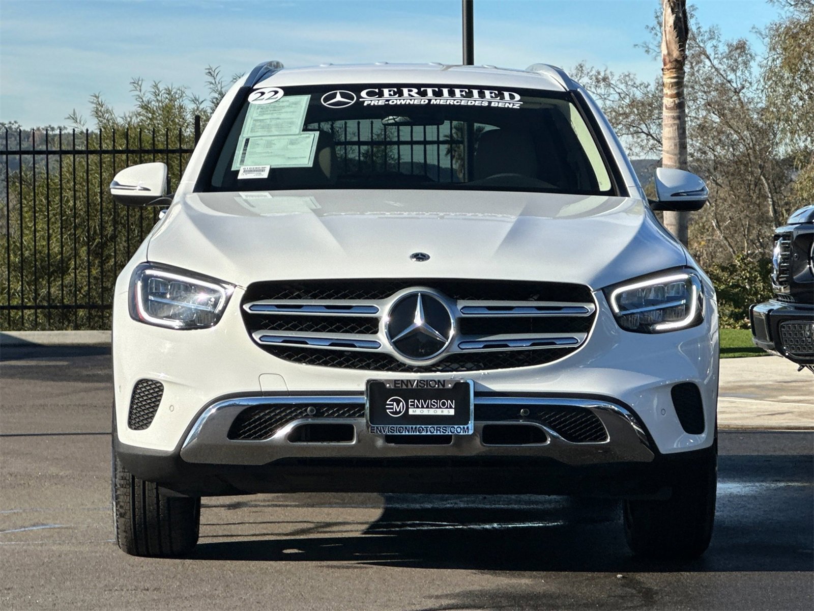Certified 2022 Mercedes-Benz GLC 300 4MATIC w/ Premium Package Lite image 9