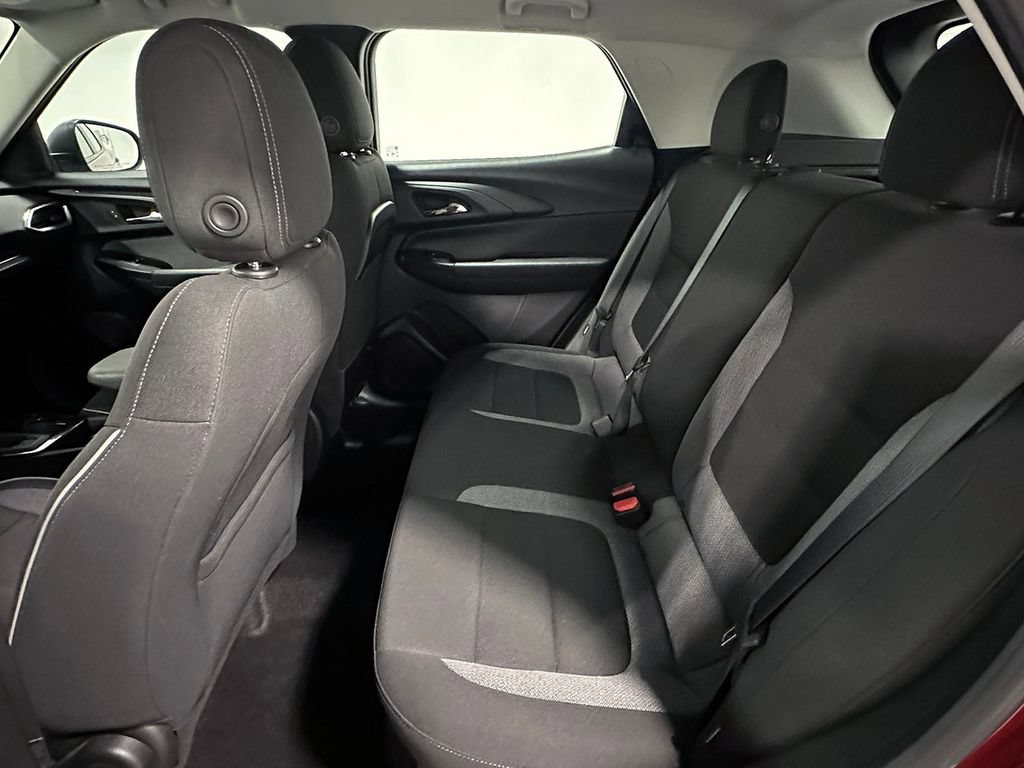 Used 2022 Chevrolet TrailBlazer LS AWD/4WD image 16