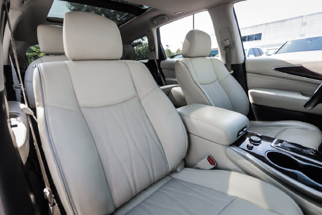 Used 2017 INFINITI QX60 Luxe w/ Deluxe Technology Package AWD/4WD image 57