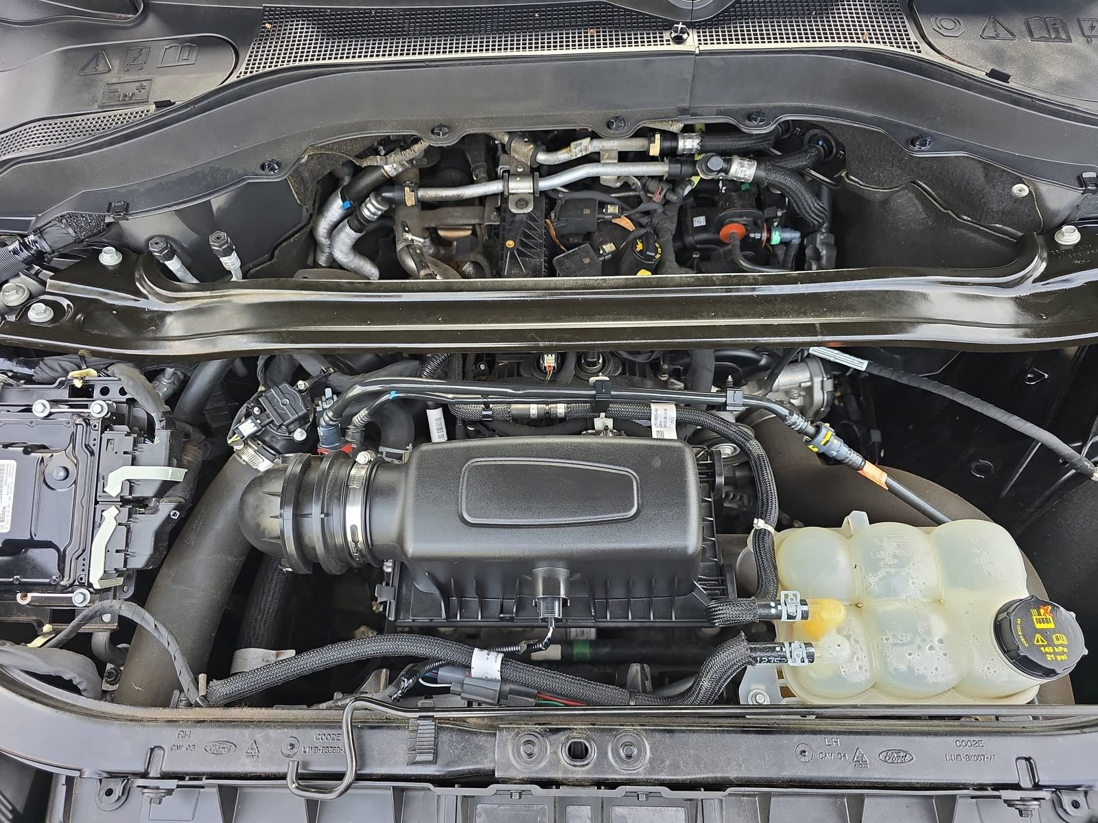 Used 2022 Ford Explorer Limited w/ Equipment Group 301A image 39