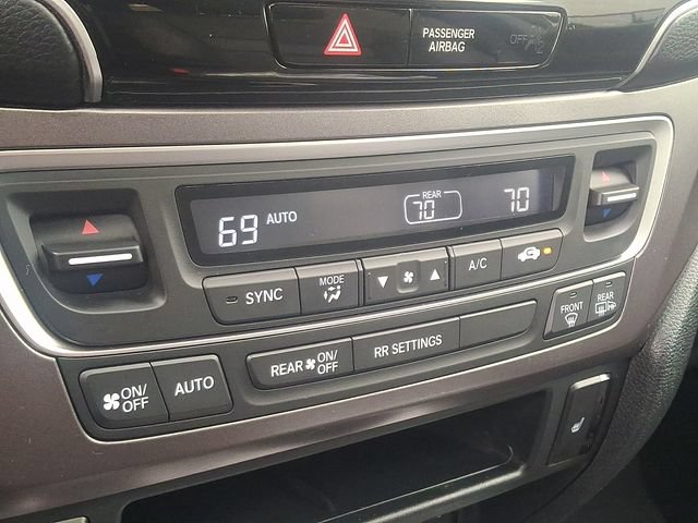 Used 2023 Honda Passport EX-L image 17
