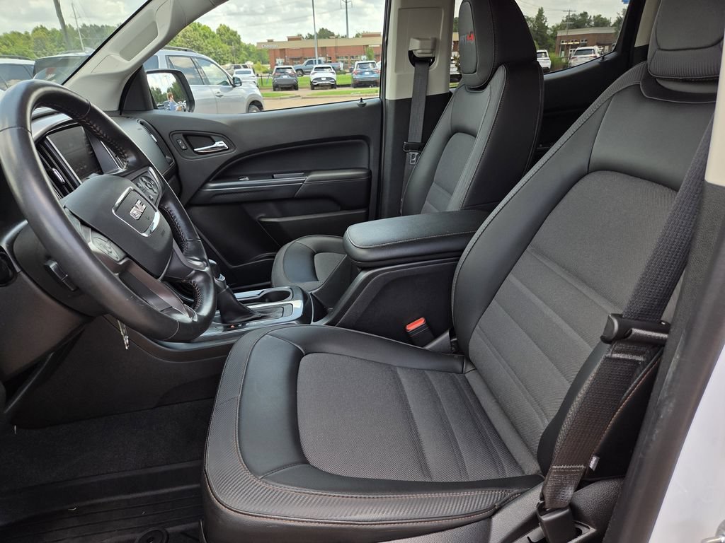Used 2022 GMC Canyon AT4 w/ Trailering Package AWD/4WD image 13