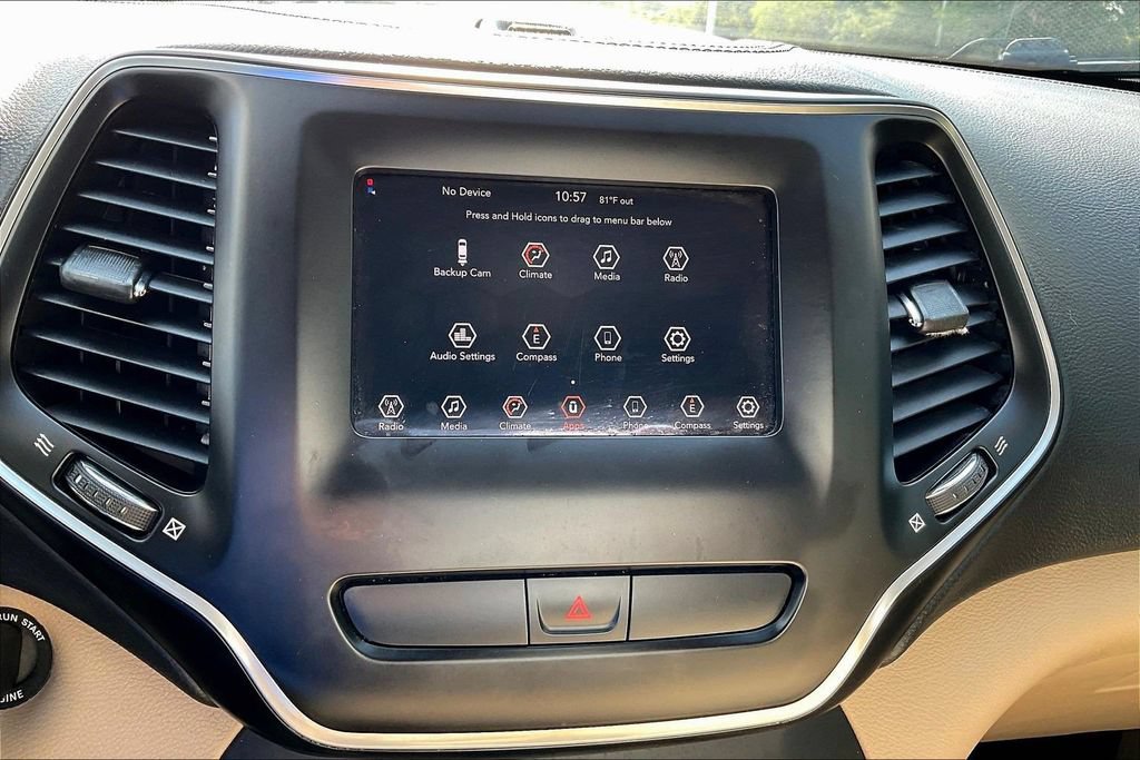 Used 2020 Jeep Cherokee Latitude FWD image 18