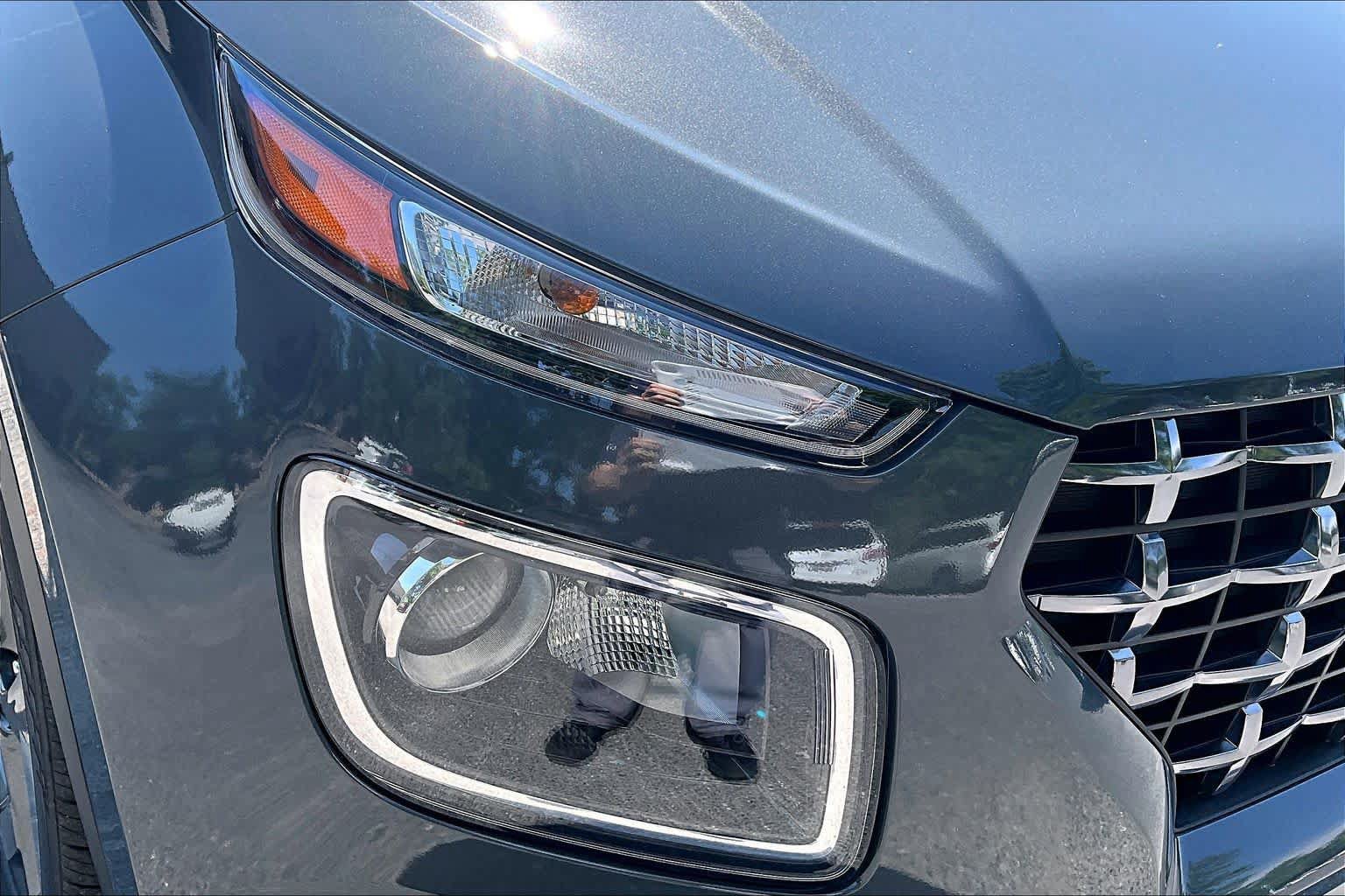 New 2026 Hyundai Venue SEL FWD image 18