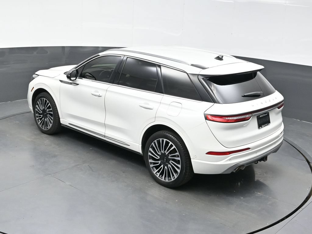 Used 2021 Lincoln Corsair AWD image 40