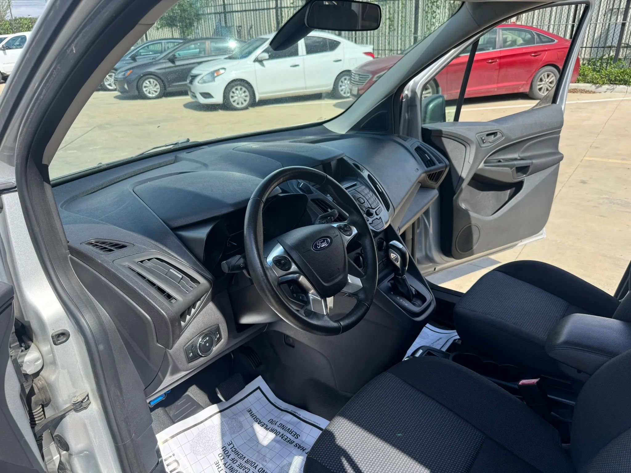 Used 2017 Ford Transit Connect XL FWD image 25