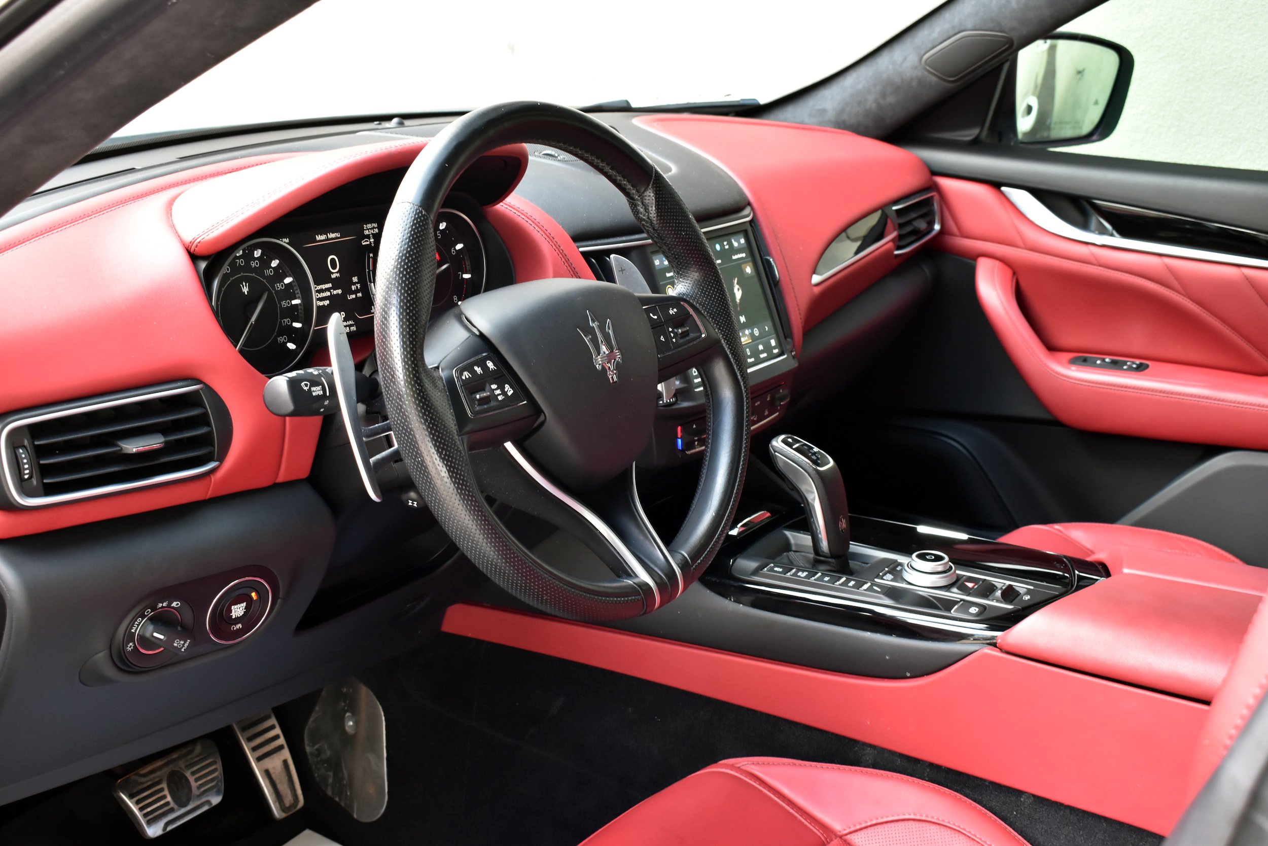 Used 2022 Maserati Levante GT AWD/4WD image 21