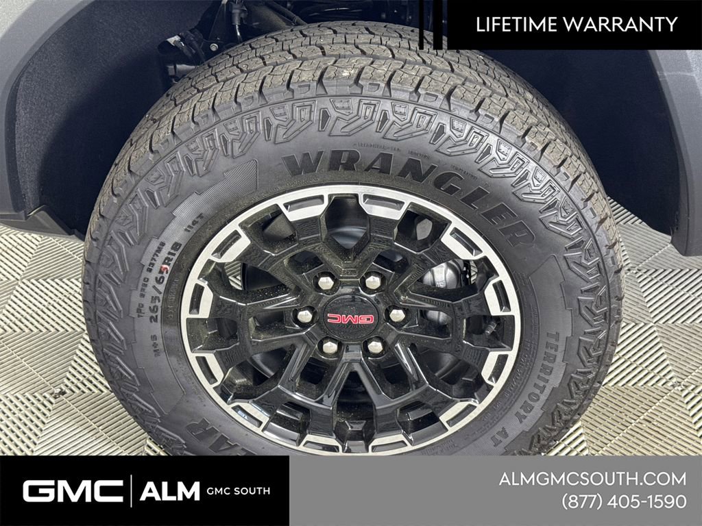 New 2026 GMC Canyon AT4 image 13