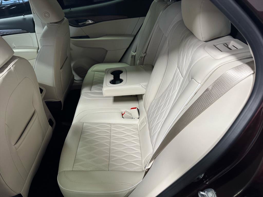 Certified 2023 Buick Envision Avenir image 11