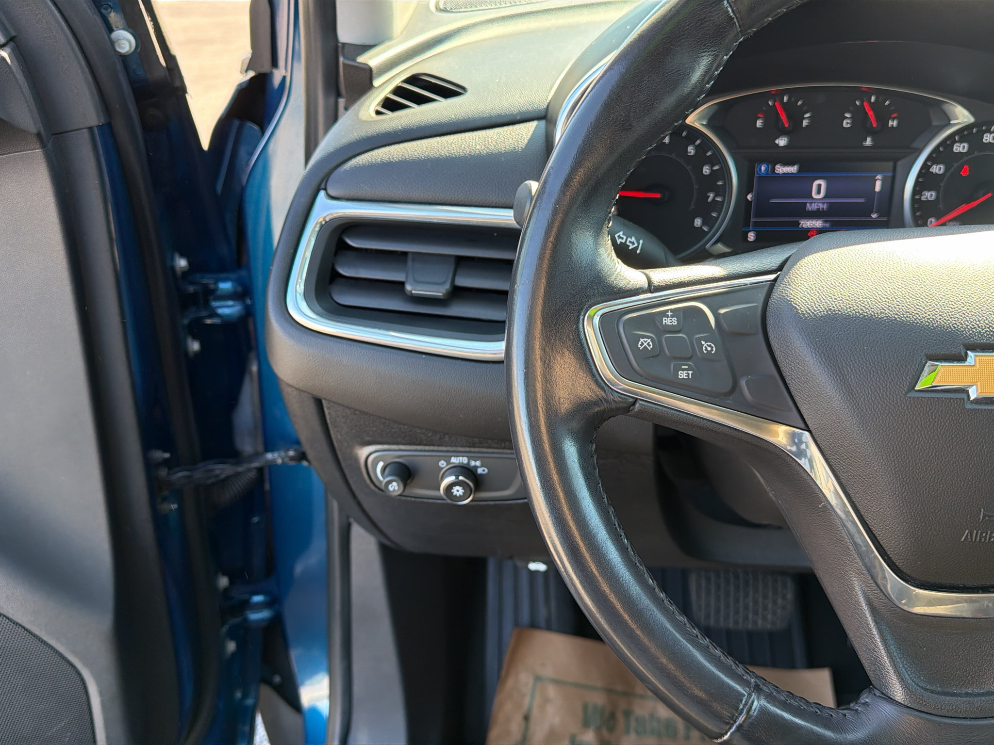 Used 2019 Chevrolet Equinox LT FWD image 29