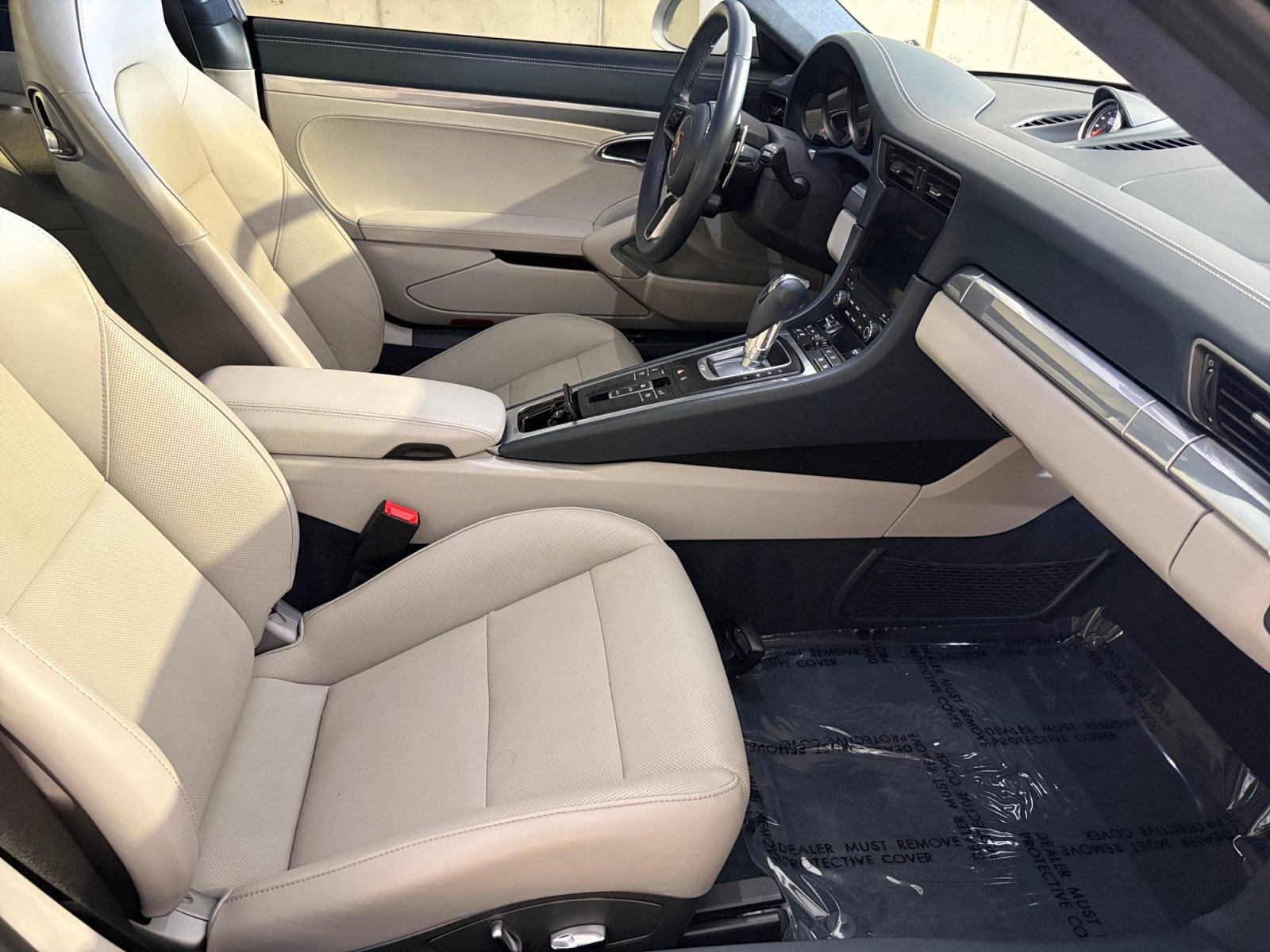 Certified 2019 Porsche 911 Carrera 4S AWD/4WD image 25