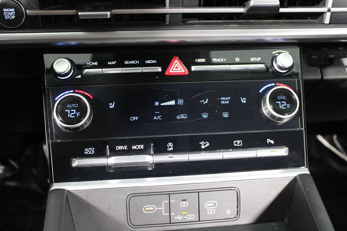 Used 2026 Hyundai Santa Fe SEL FWD image 18