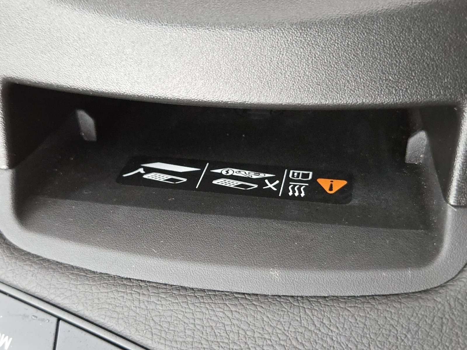 Used 2024 Cadillac XT5 Premium Luxury image 11