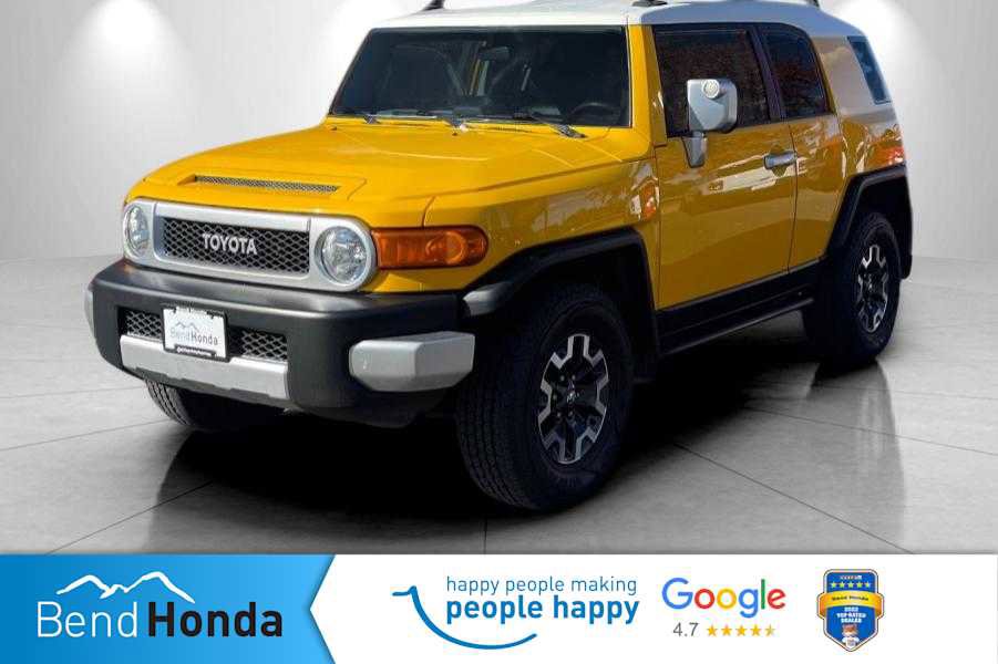 Used 2007 Toyota FJ Cruiser 4WD w/ Upgrade Pkg 2