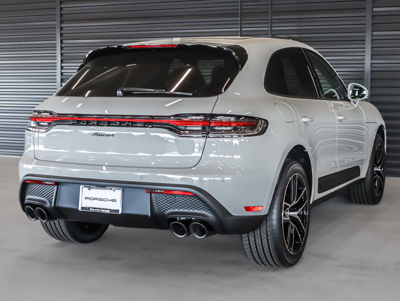 New 2026 Porsche Macan image 10