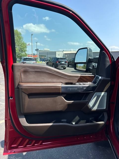 Certified 2024 Ford F250 King Ranch w/ FX4 Off-Road Package AWD/4WD image 16