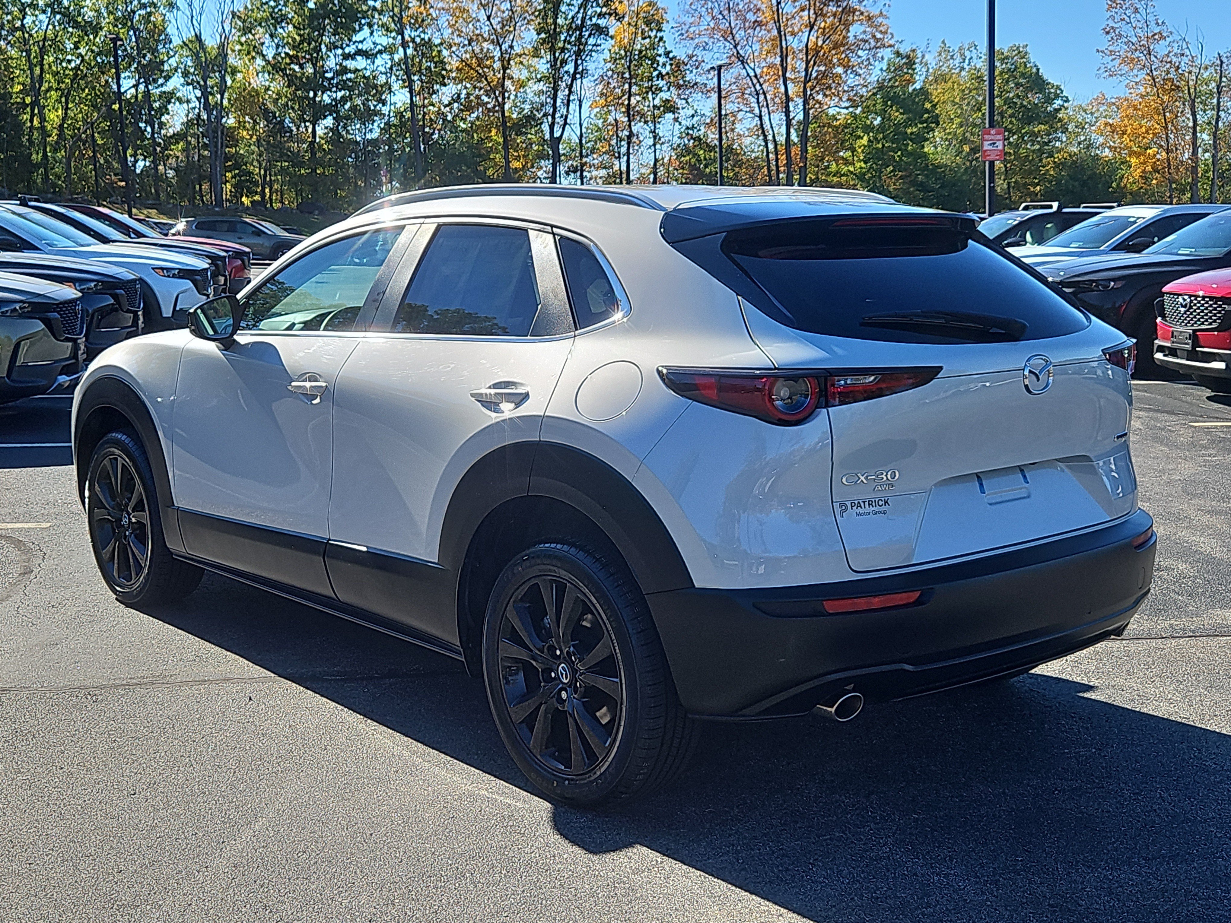 Used 2024 MAZDA CX-30 AWD 2.5 S w/ Select Sport Pkg image 4