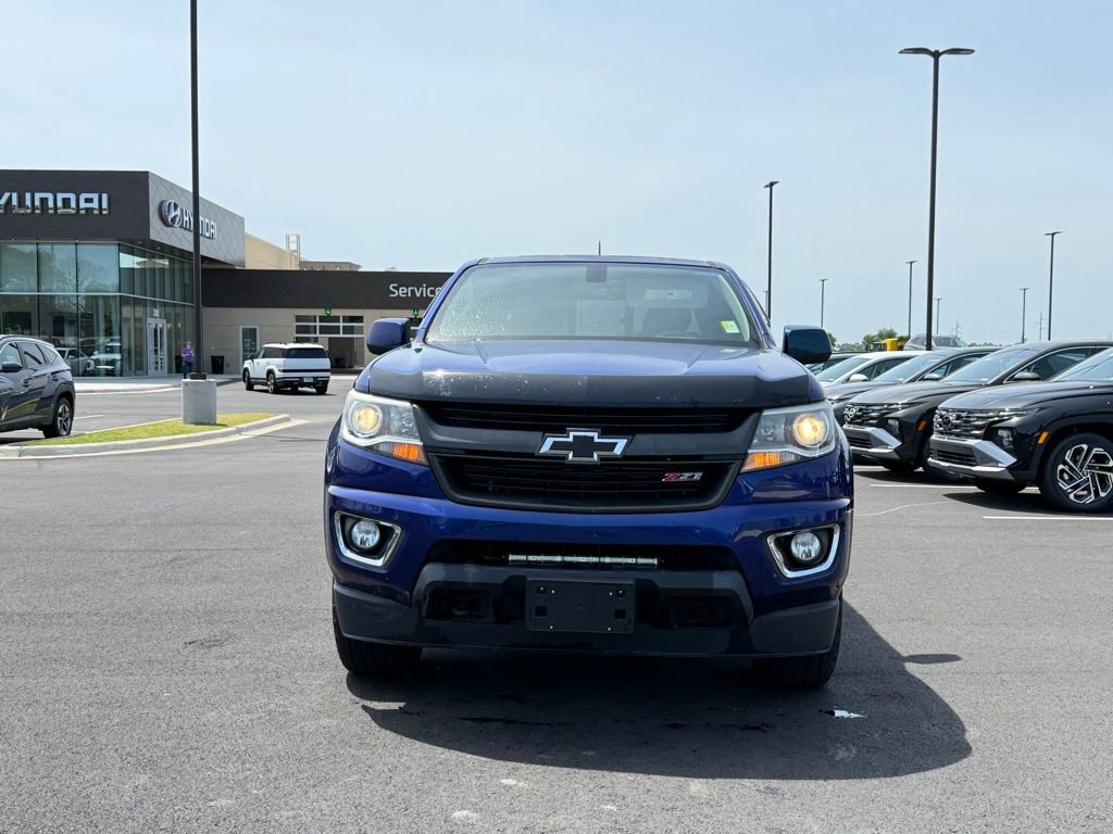 Used 2016 Chevrolet Colorado Z71 AWD/4WD image 2