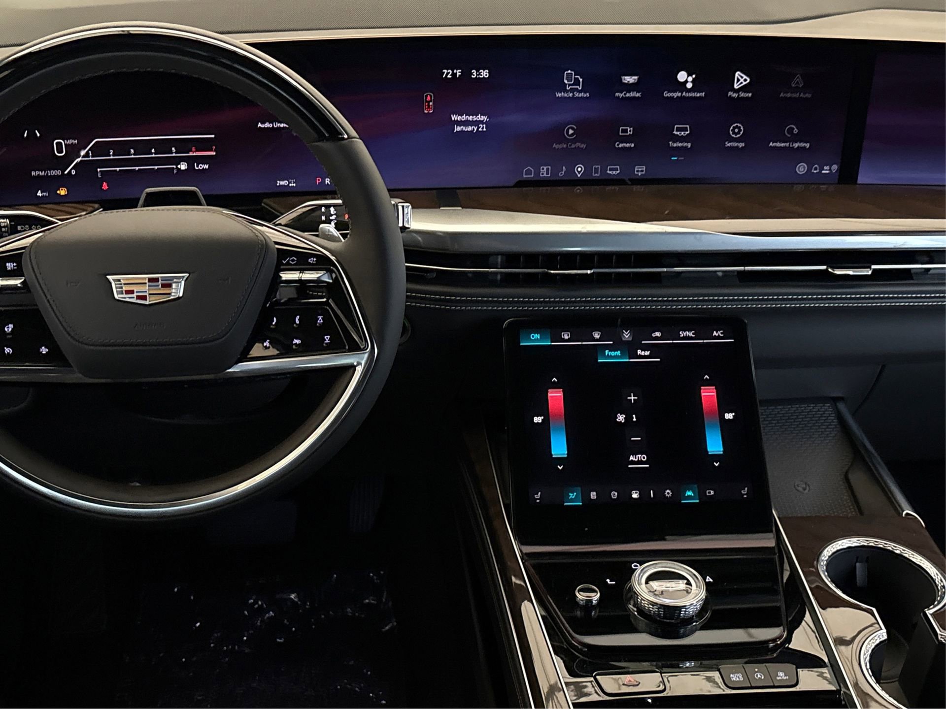 New 2026 Cadillac Escalade Platinum Sport w/ LPO, ONYX Package image 16