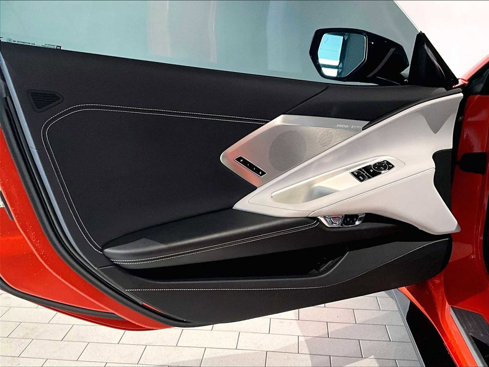 Used 2020 Chevrolet Corvette Stingray Preferred Cpe w/ 2LT Preferred Equipment Group image 26