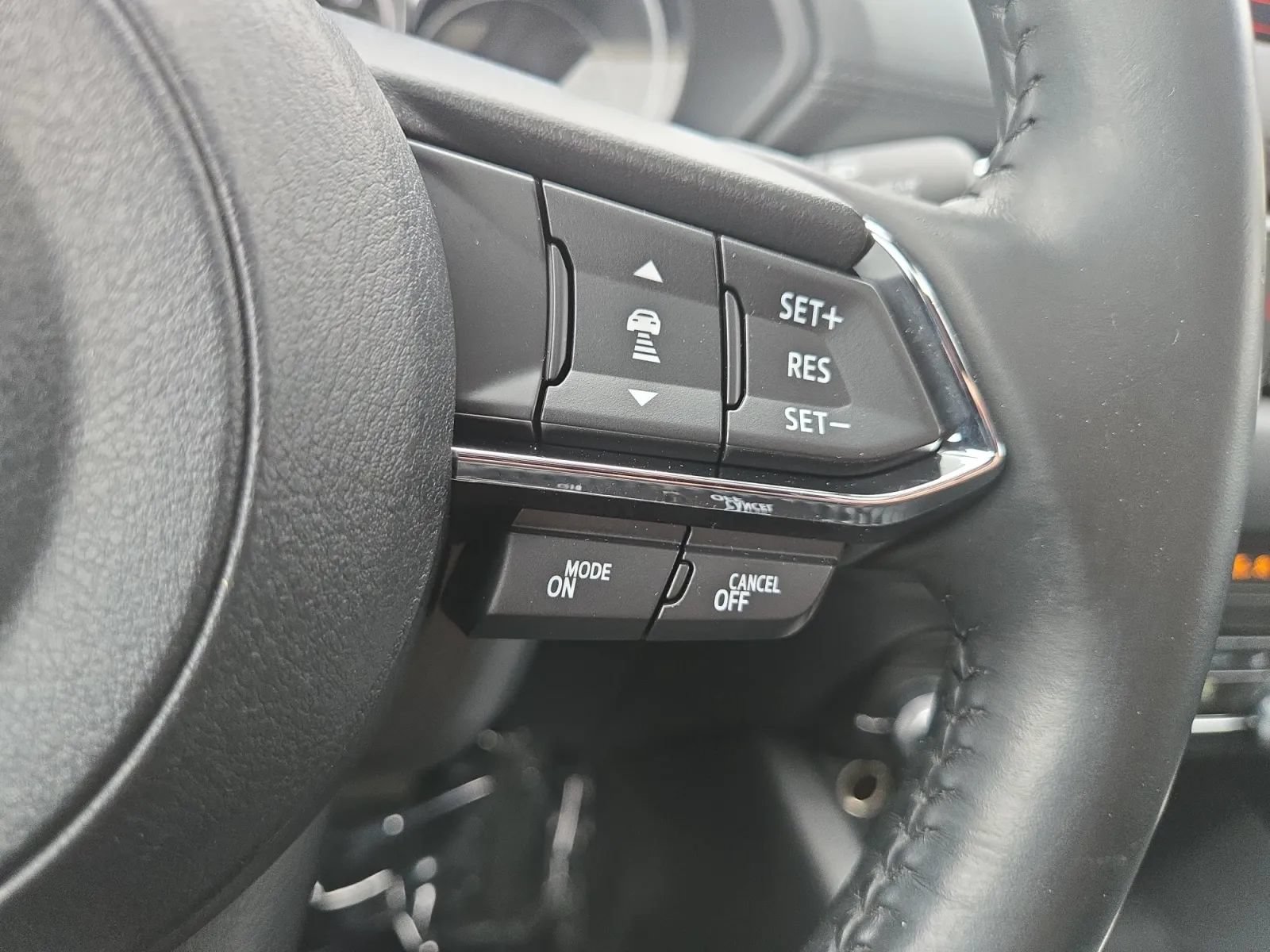 Used 2020 MAZDA CX-5 Touring FWD image 22